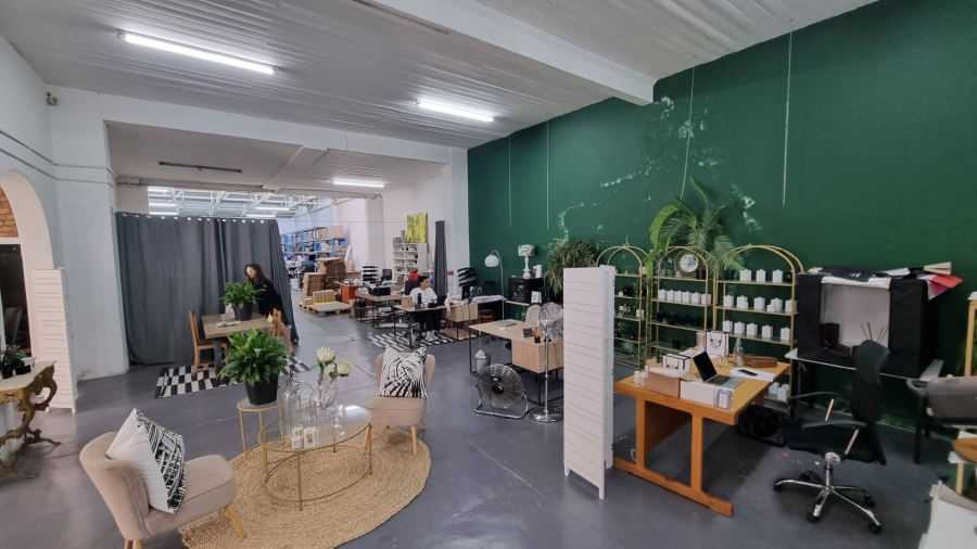 To Let Commercial Property for Rent in Woodstock Western Cape